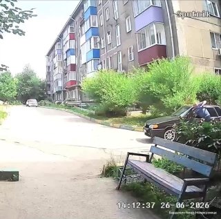 В Новокузнецке поймали водителя, устроившего ДТП и сбежавшего с места