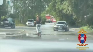 В Ленинске-Кузнецком девушка задержана за езду на мощном самокате